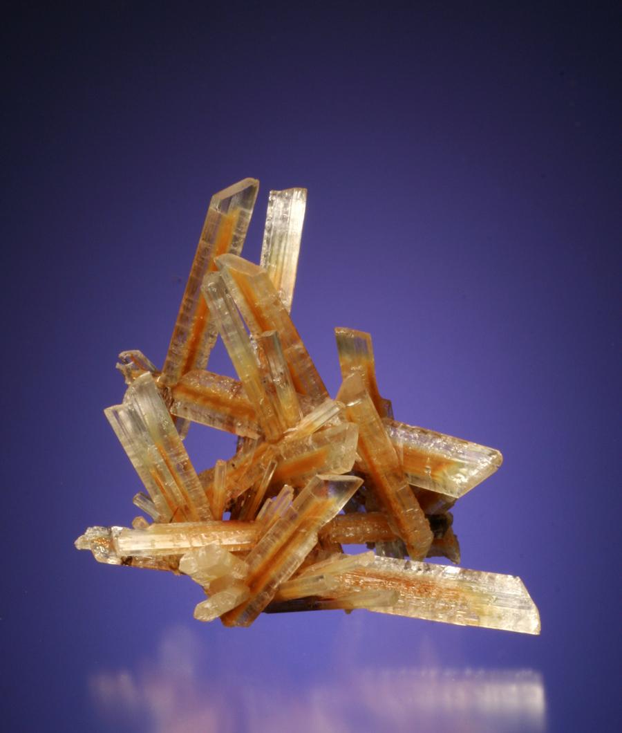 Gypsum, Bristol Mine, Crystal Falls, Michigan. An attractive gypsum crystal group. These crystals grew in only a few years during a hiatus in mining at the Bristol Mine. Specimen 5 cm tall. Photo by G. Robinson. (DM 27494)